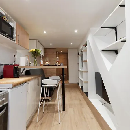 ღurban Cocon Parking Centre Historique Apartman